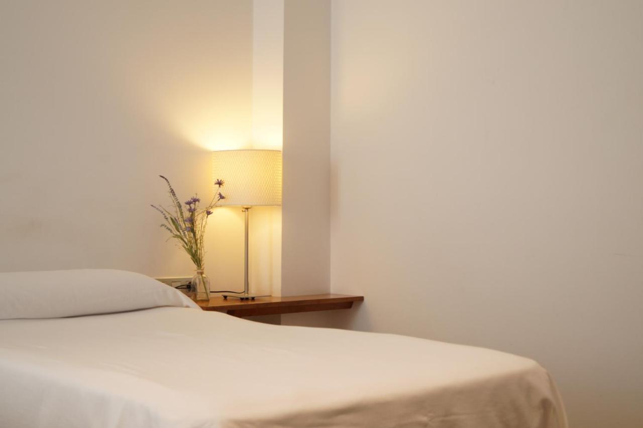 Hotel El Patiaz De La Reina Rana Tauste Екстериор снимка